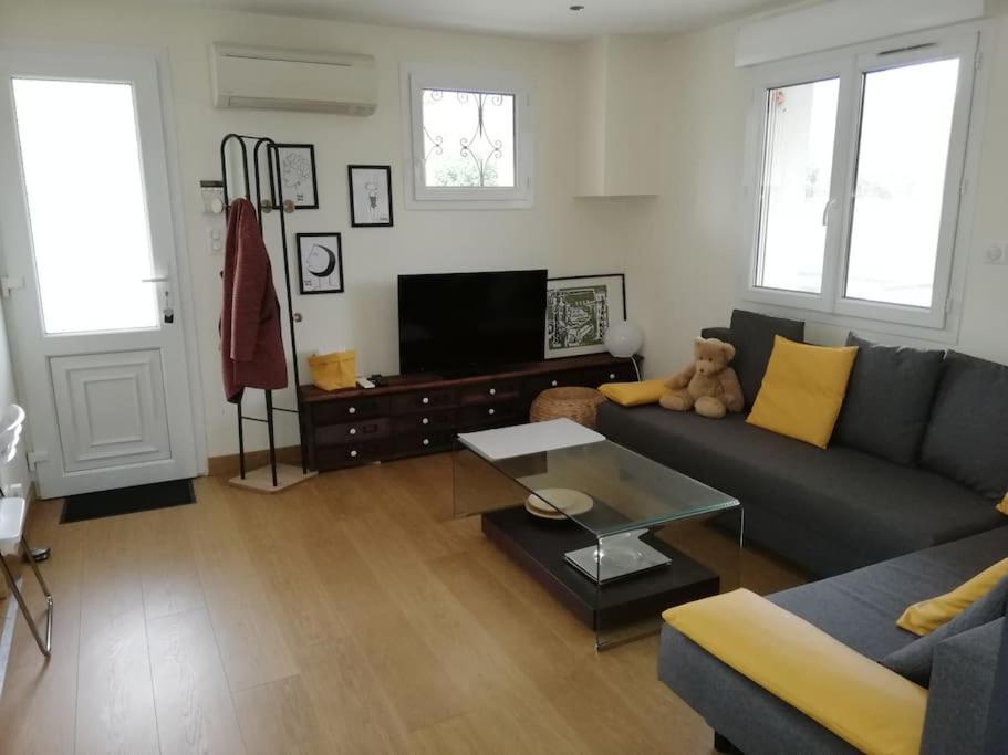 סן-ז'אן-אן-רוייה Balcons Du Royans.Logement Entier Piscine מראה חיצוני תמונה